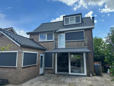 Knikarmscherm geplaatst Overijssel