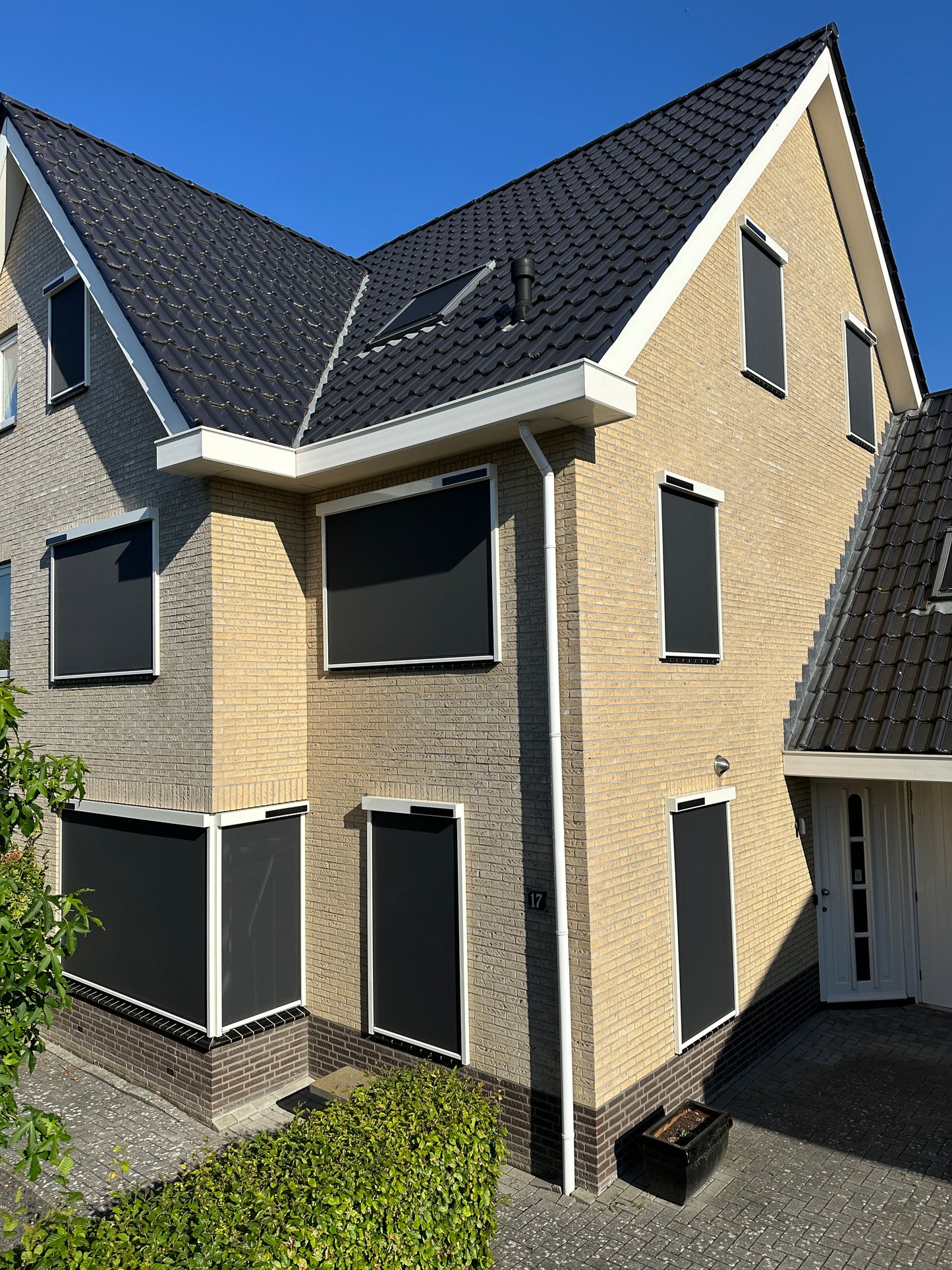 Solar Ritsscreens