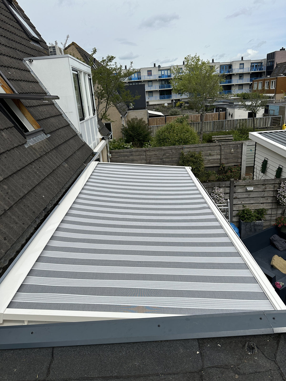 Verandazonwering Serrano – Rainbow